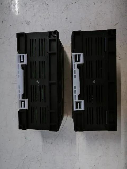Mitsubishi Electric AJ65BT-64DAV Industrial Automation Component — product photo 3 of 9