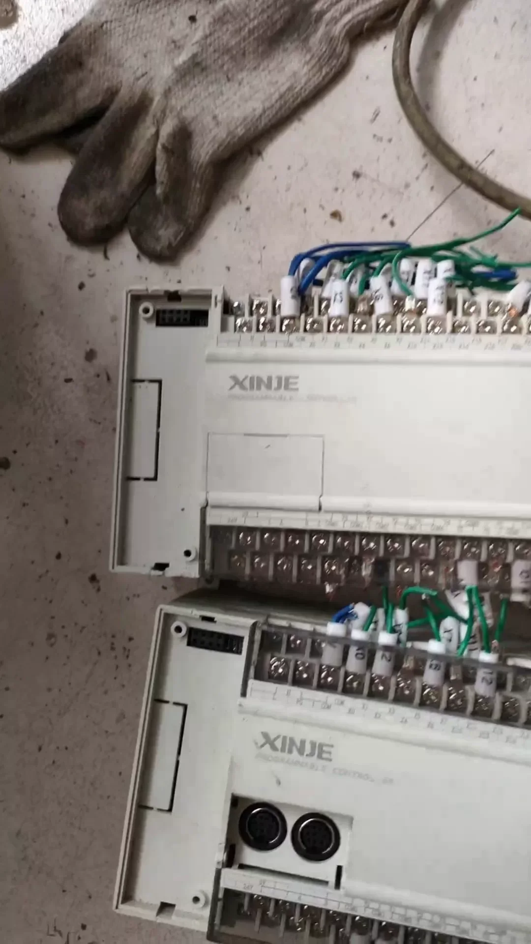 XINJE XC3-48T-E; XC-E16X16YR-E; XC-E16X PLC Module product photo 1