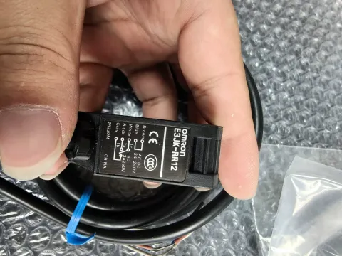 OMRON E3JK-RR12-C Industrial Sensor — product photo 5 of 5