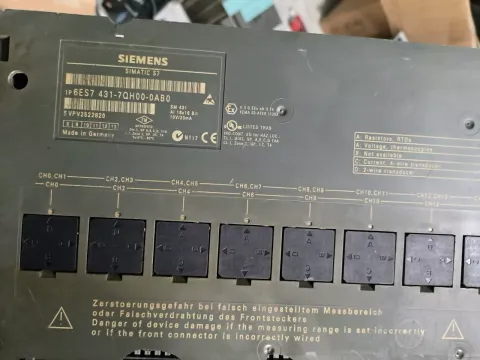 Siemens 6ES7431-7QH00-0AB0 Industrial Automation Component — product photo 3 of 7