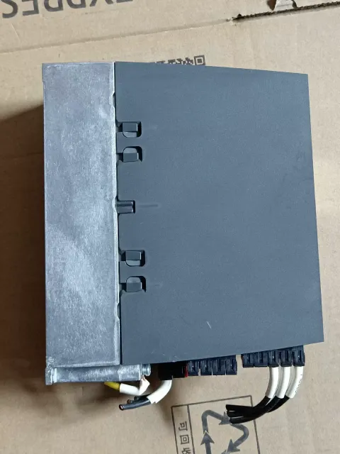 Siemens 6SL3210-1PE12-3UL1 Motor & Drive Component — product photo 12 of 18