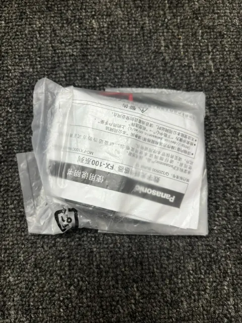 Panasonic FX-101-CC2 / UFX101CC2-Z Industrial Sensor product photo 2
