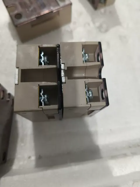 Omron G3NB-220B-1 Industrial Relay product photo 4
