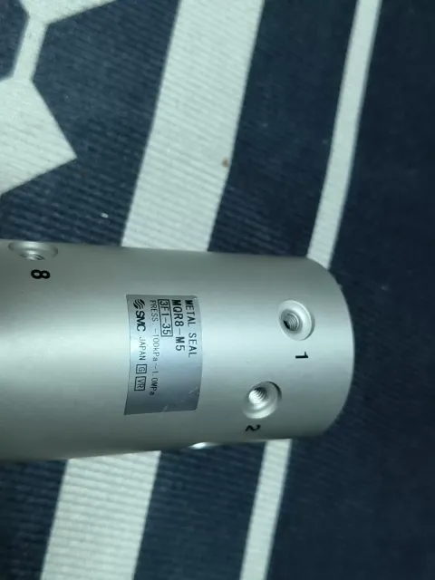 SMC MQR8-M5 Industrial Automation Component — product photo 2 of 9