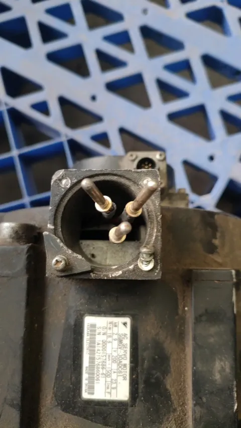 Yaskawa SGMGV-30ADC61 Motor & Drive Component — product photo 12 of 37