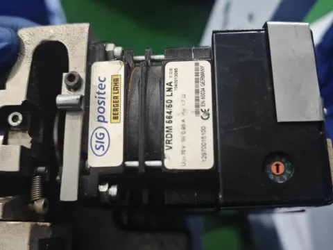 SIG positec / Berger Lahr VRDM 564/60 LNA / 12970015100 Motor & Drive Component product photo 4