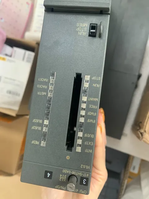 Siemens 6ES7417-5HT06-0AB0 Industrial Automation Component — product photo 2 of 2