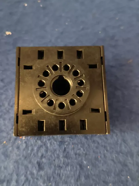 Omron H7CX-A114 Industrial Automation Component product photo 6