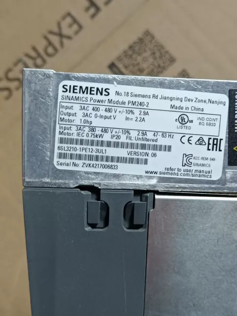 Siemens 6SL3210-1PE12-3UL1 Motor & Drive Component — product photo 18 of 18