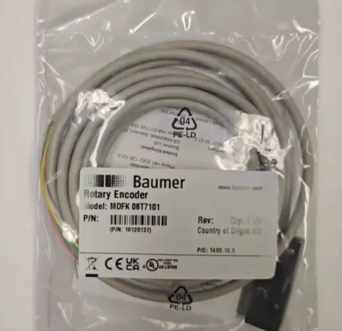 Baumer MDFK 08T7101 + FHDK 04G6101/KS35A + FVDK 10P66Y0 + FHDK 07P6901/KS35A Industrial Sensor product photo 2