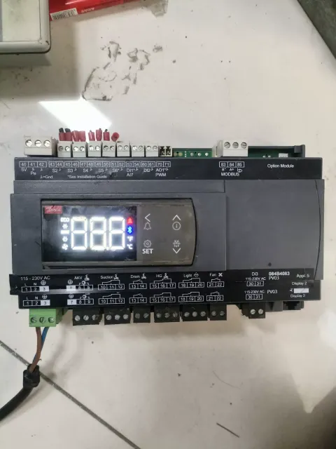 Danfoss 084B4083 Industrial Control Board product photo 2