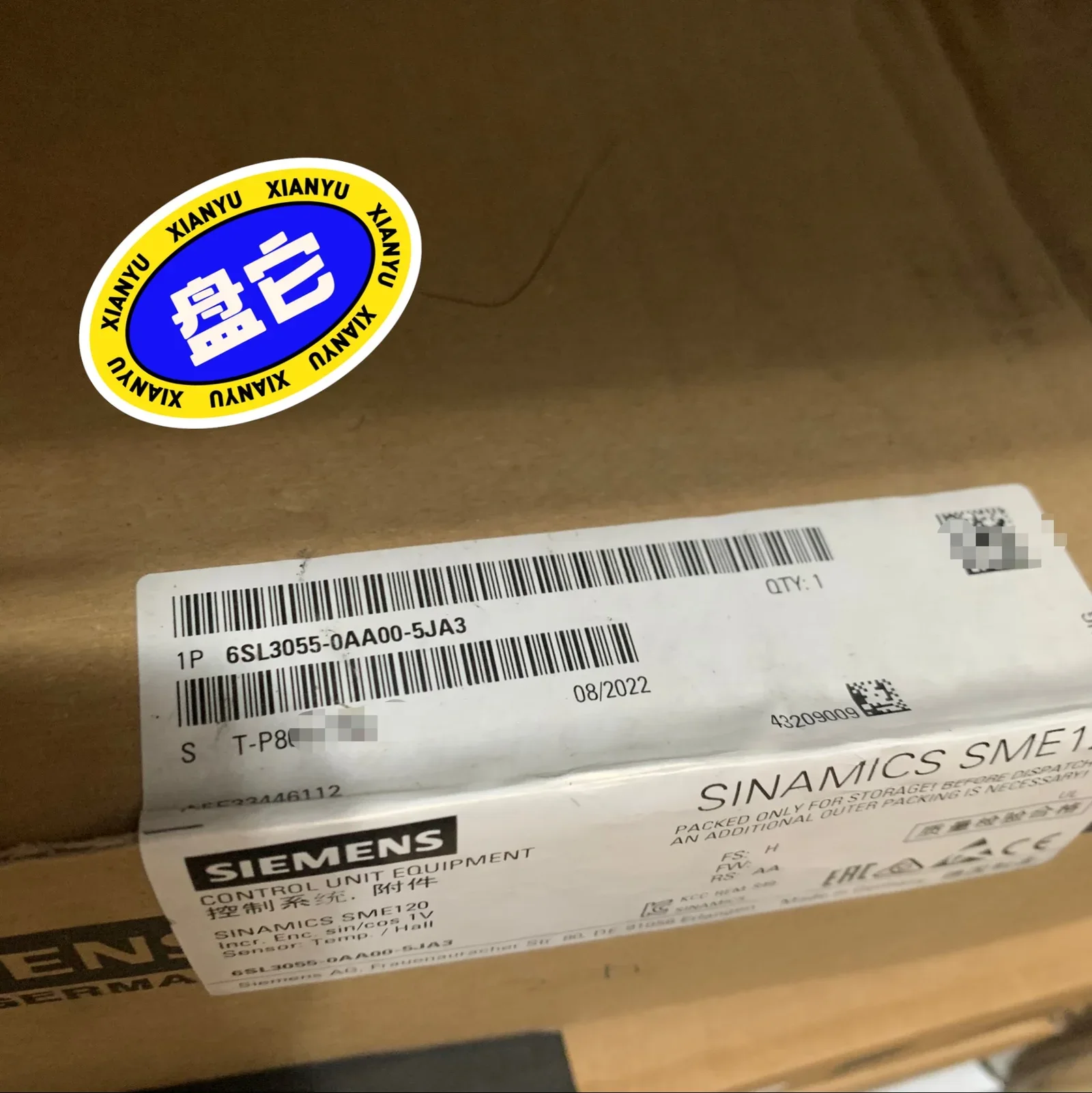 Siemens 6SL3055-0AA00-5JA3 Industrial Sensor product photo 1