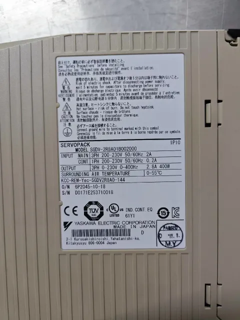 Yaskawa SGMJV-04A3L21 Motor & Drive Component product photo 3