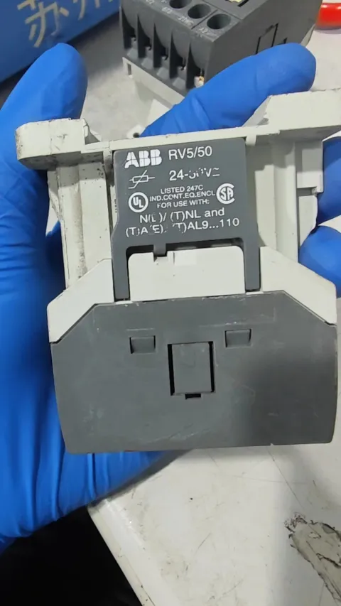 ABB ASL09-30-01-81 Industrial Relay product photo 3