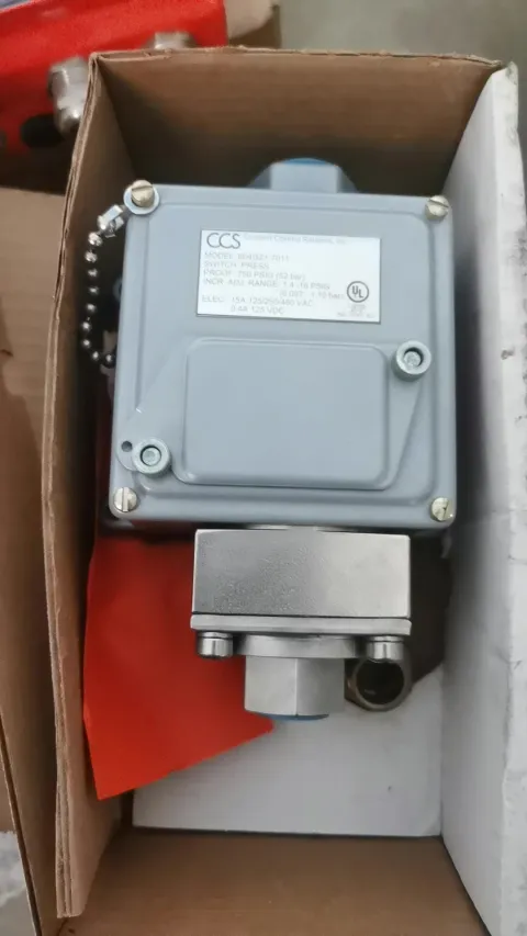 Custom Control Sensors (CCS) 604GZ1-7011 Industrial Sensor product photo 1