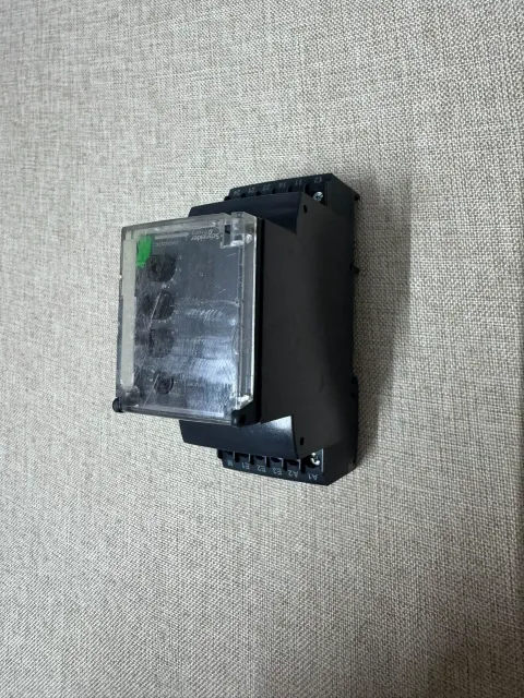 Schneider Electric RM35JA32MR Industrial Relay product photo 1