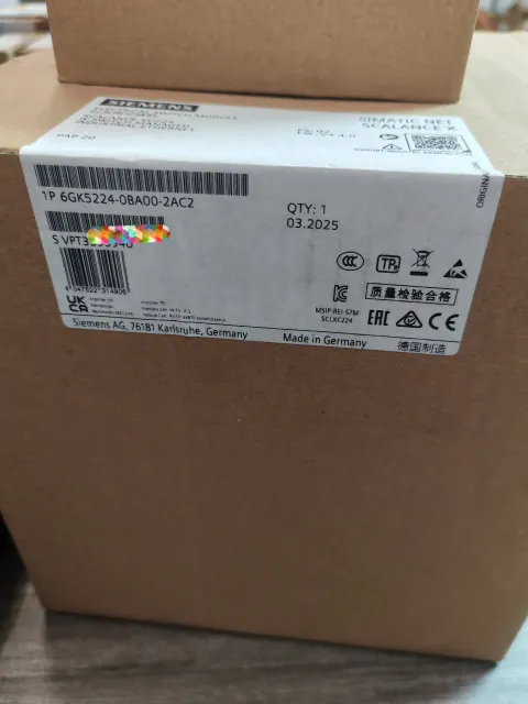 Siemens 6GK5224-0BA00-2AC2 Industrial Sensor — product photo 2 of 4