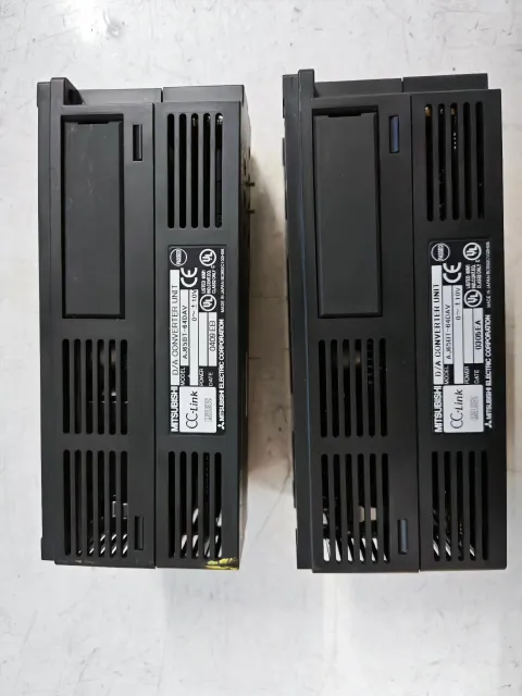Mitsubishi Electric AJ65BT-64DAV Industrial Automation Component product photo 1