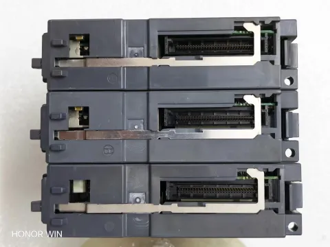 Mitsubishi Electric Q68DAIN Industrial Automation Component — product photo 12 of 14