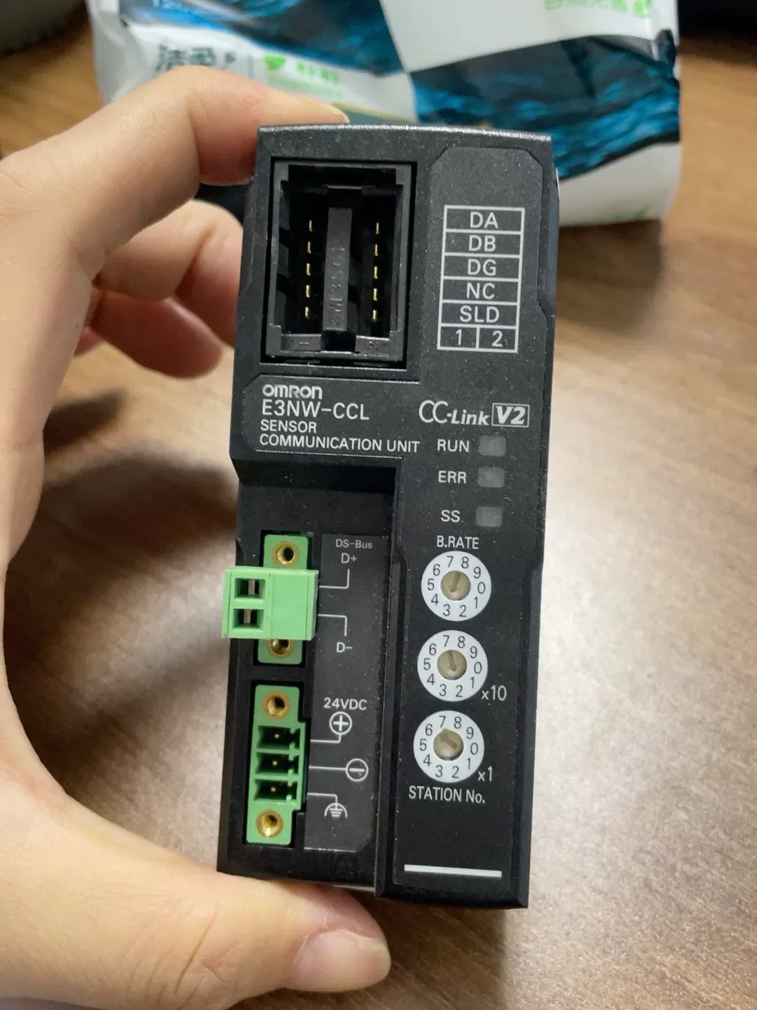 Omron E3NW-CCL Industrial Sensor product photo 1