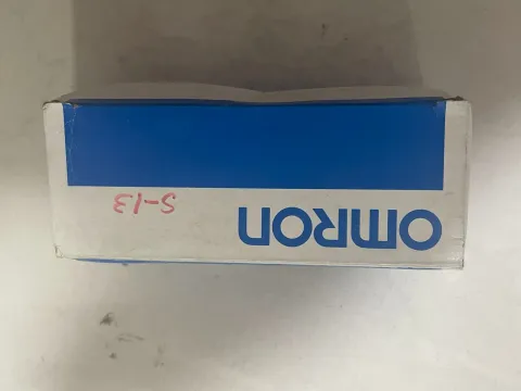 OMRON E3X-A21 Industrial Sensor product photo 2