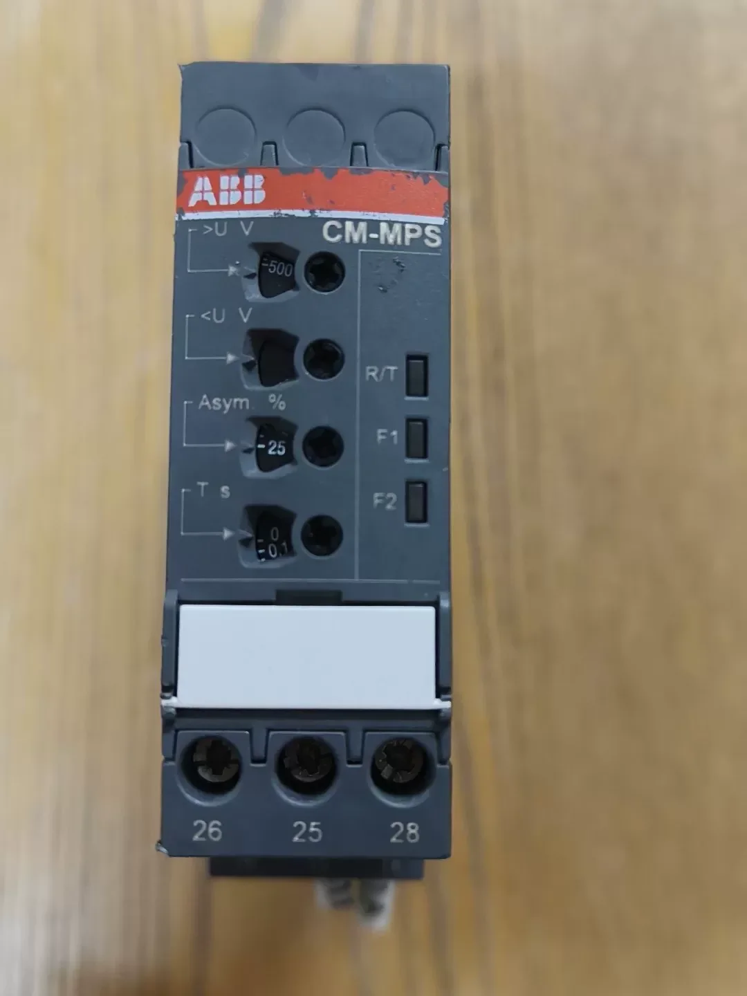 ABB CM-MPS.43S / 1SVR730884R4300 Industrial Relay — product photo 1 of 11
