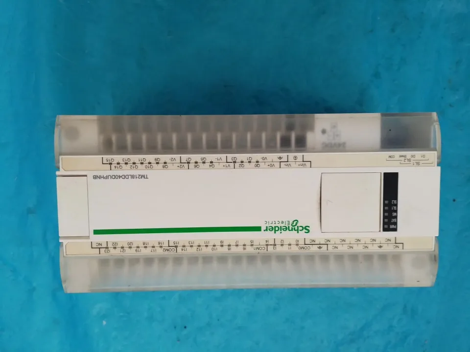 Schneider Electric TM218LDD40DUPHNB PLC Module product photo 1