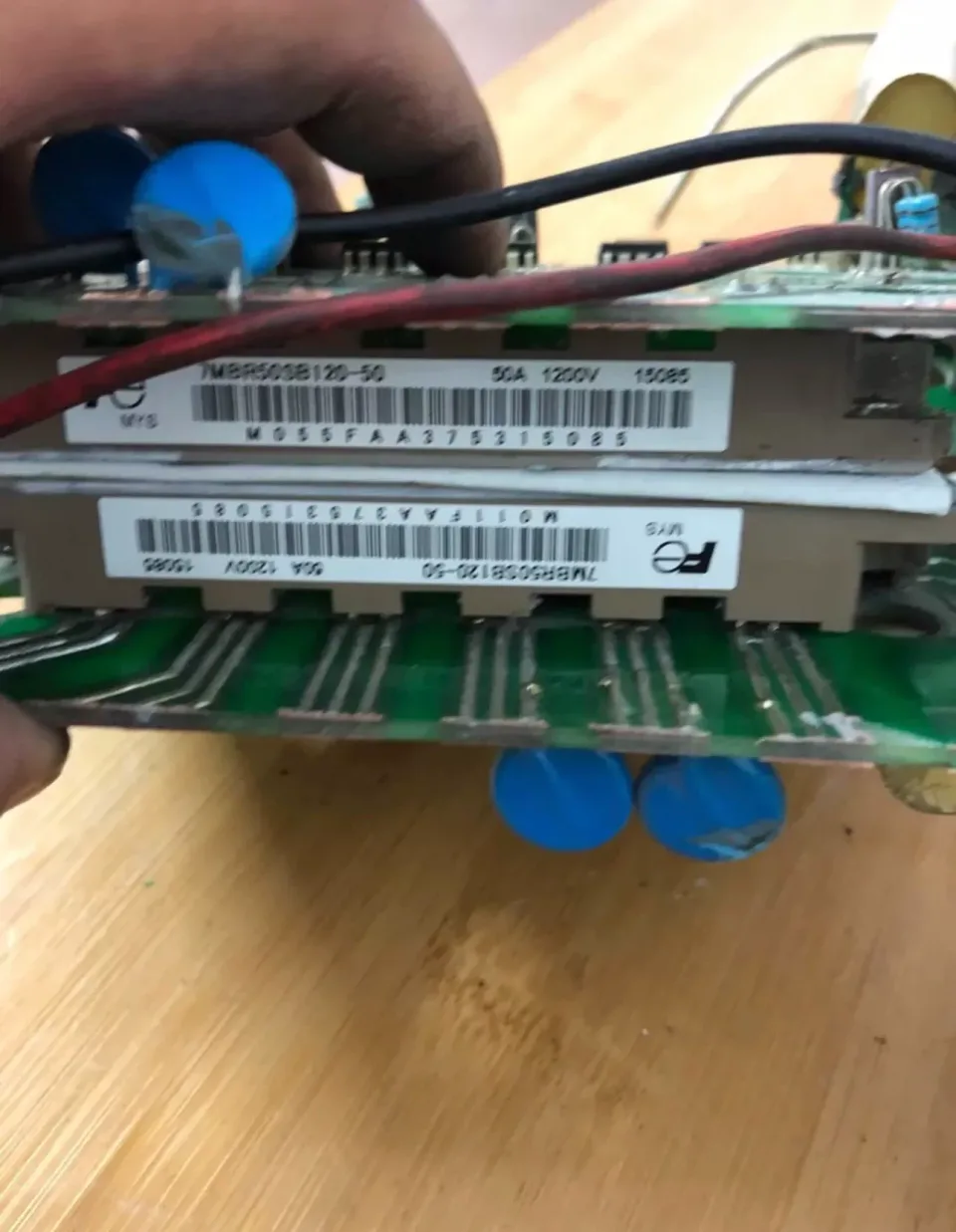 Fuji Electric / Infineon 7MBR50SB120-50 / FP75R12KE3 Power Electronics Module product photo 1