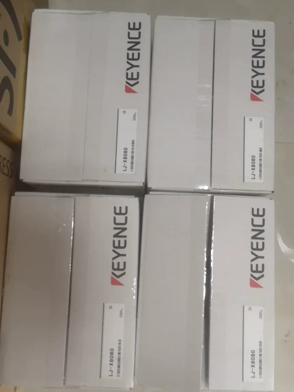 White Label LJ-X8080 Industrial Sensor product photo 1