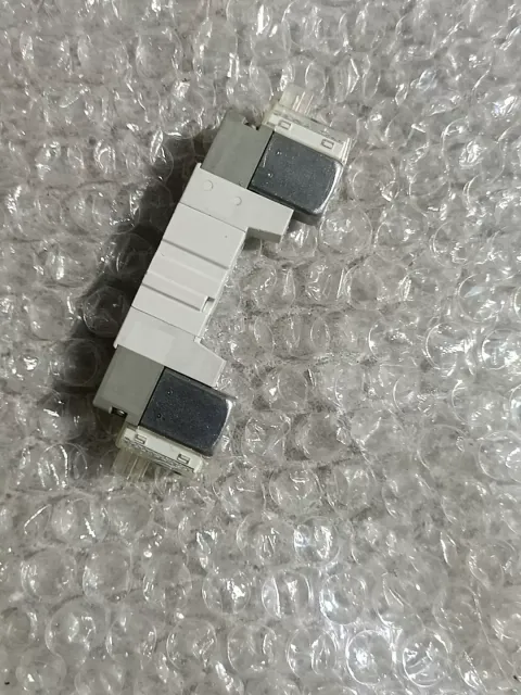 SMC SYJ3230-5LO Industrial Automation Component product photo 3