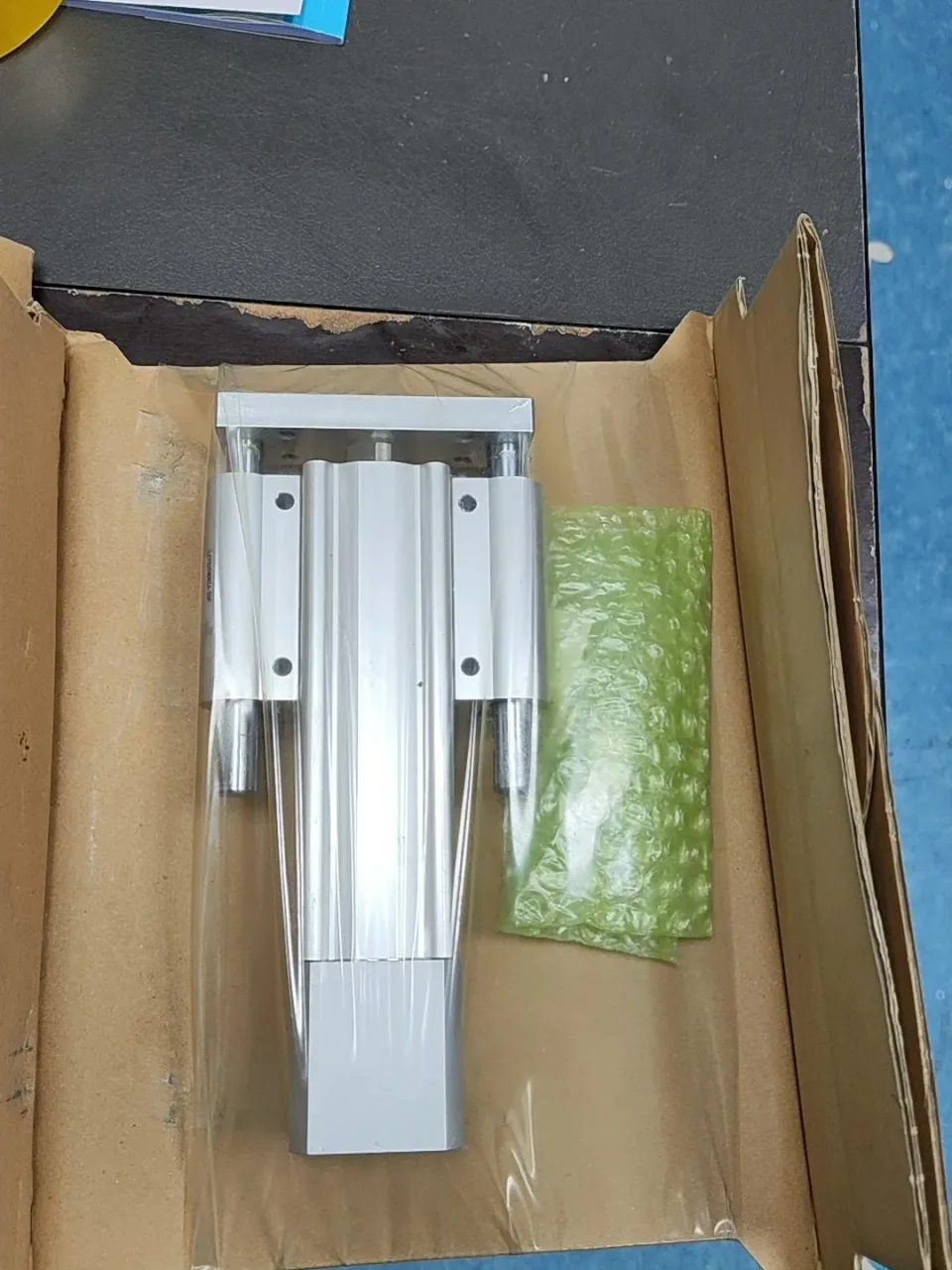 SMC LEYG25MDNZA-50F Industrial Automation Component product photo 1