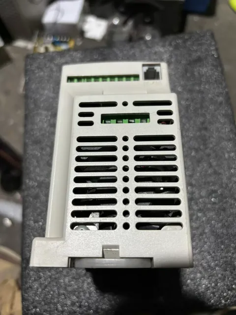 Delta VFD007L21A Power Electronics Module — product photo 11 of 14