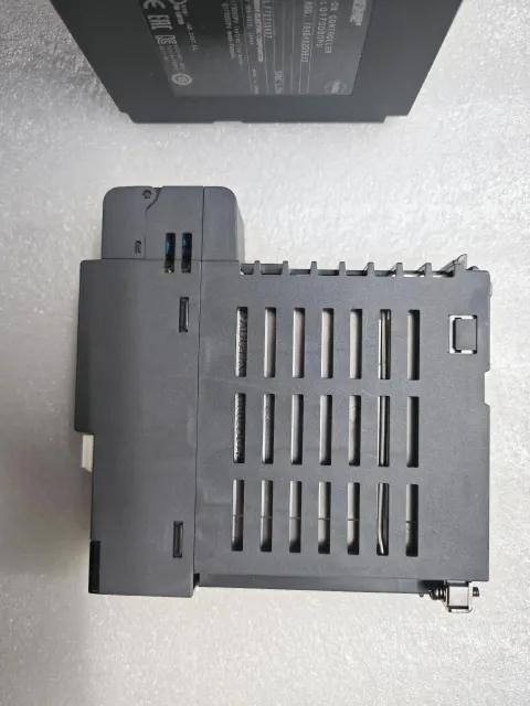 Mitsubishi Electric Q173DSCPU Industrial Control Board — product photo 2 of 24