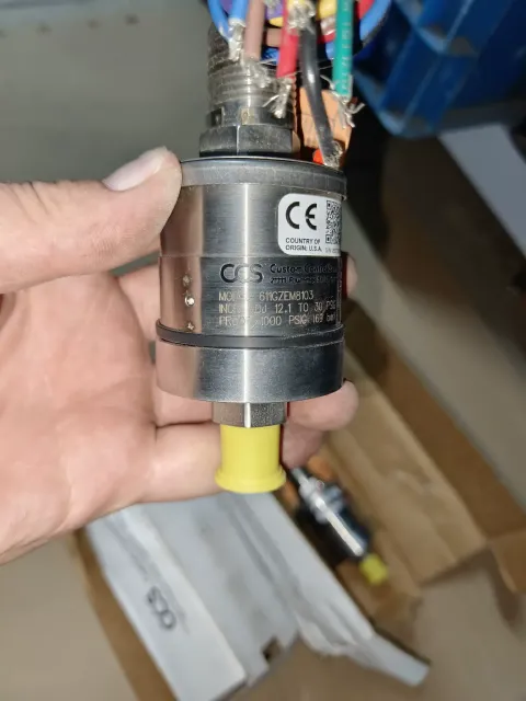 CCS Custom Control Sensors 611CZEM8103 Industrial Sensor product photo 2
