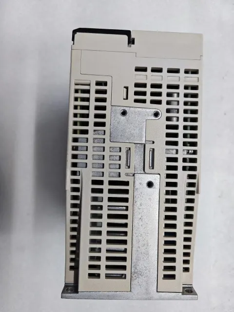 White Label SGD7S-120A00A202 Motor & Drive Component product photo 5