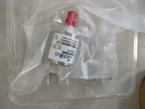 MKS 722B12TCD2FA Industrial Sensor product photo 3