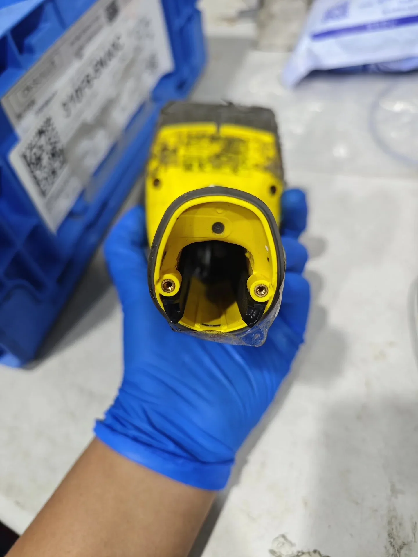 Cognex DM8600HDX Industrial Automation Component product photo 1