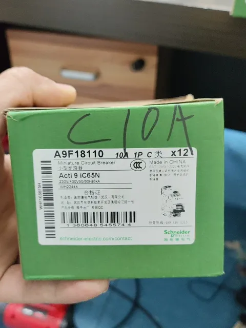 Schneider Electric A9F18110 Industrial Automation Component product photo 1