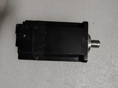 White Label SGMAV-04A3A2S Motor & Drive Component product photo 2