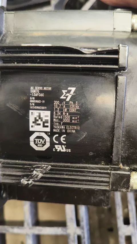 Yaskawa SGM7G-13AFC6C Motor & Drive Component product photo 3