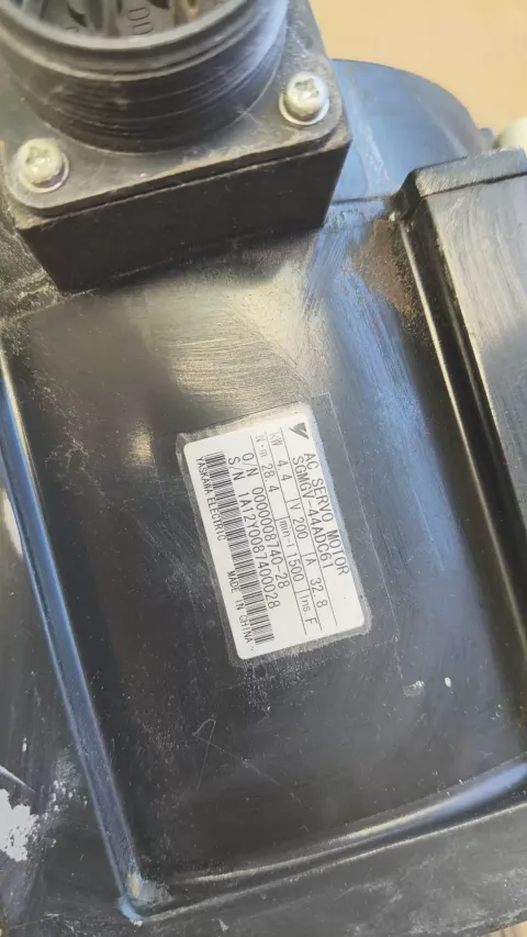 Yaskawa SGMG-44ADC61 Motor & Drive Component product photo 3