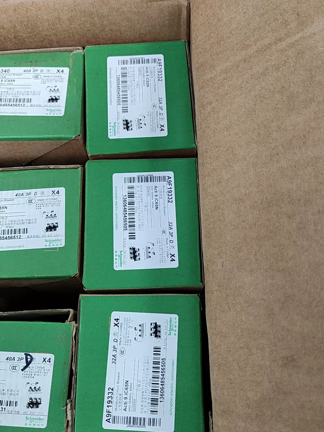 Schneider Electric A9F19332 Industrial Automation Component product photo 1
