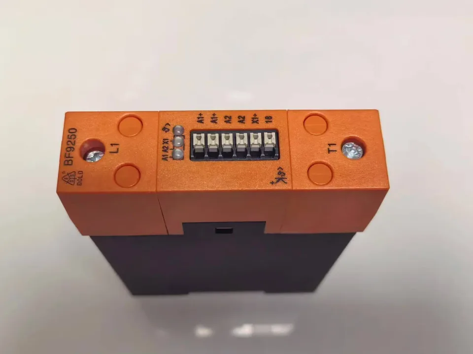 DOLD BF9250.01/001 Industrial Relay product photo 1