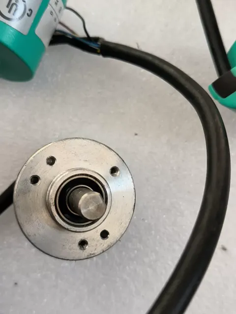 Pepperl+Fuchs TVI40N-09TK0T6TN-01024 / Part No. 269948-0046 Industrial Encoder product photo 5