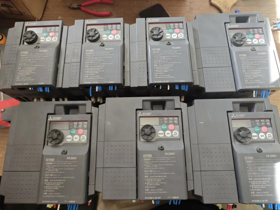 Mitsubishi Electric FR-D720S-1.5K-CHT / FR-D720S-2.2K-CHT Motor & Drive Component product photo 1
