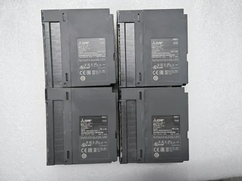 Mitsubishi Electric QY80 PLC Module — product photo 17 of 42