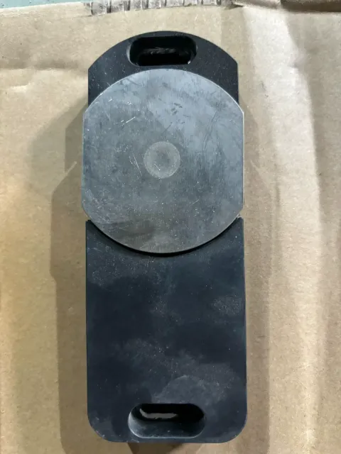 Pilz PSEN sl-0.5p 1.1 / 570510 V1.3 Industrial Sensor product photo 7