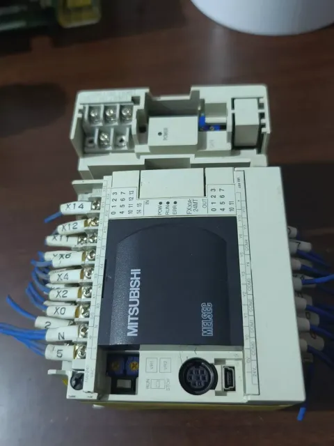Mitsubishi Electric FX3GA-24MT / FX2N-2AD PLC Module product photo 1