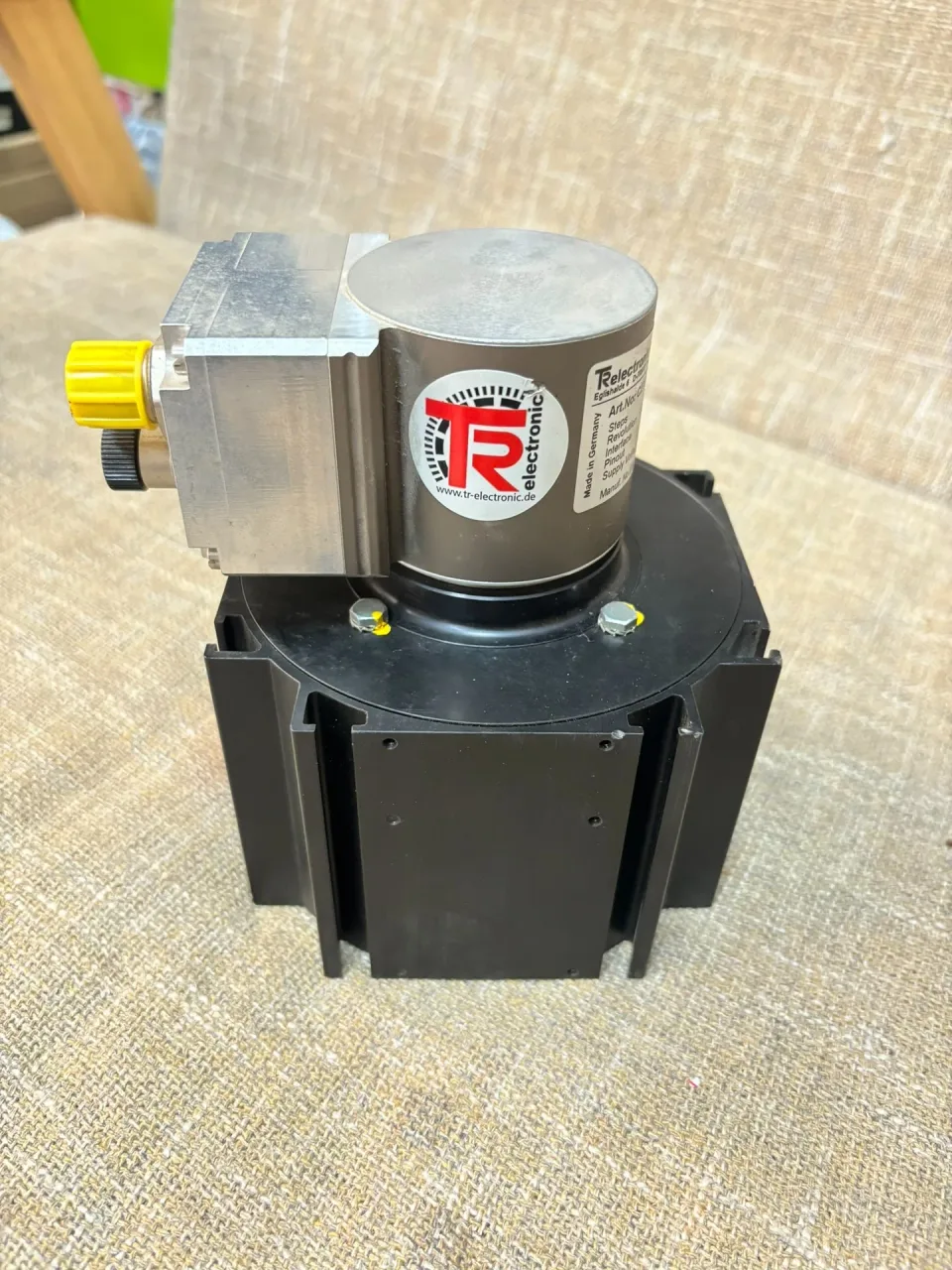 Unbranded Industrial CEW58M-00188 Industrial Encoder product photo 1