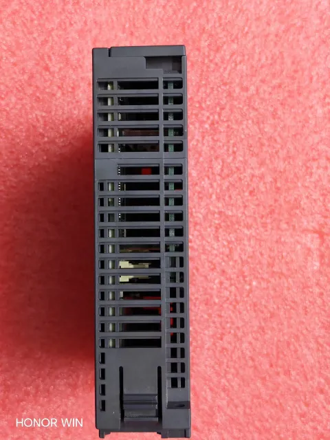 Mitsubishi Electric Q04UDVCPU Industrial Automation Component — product photo 4 of 34